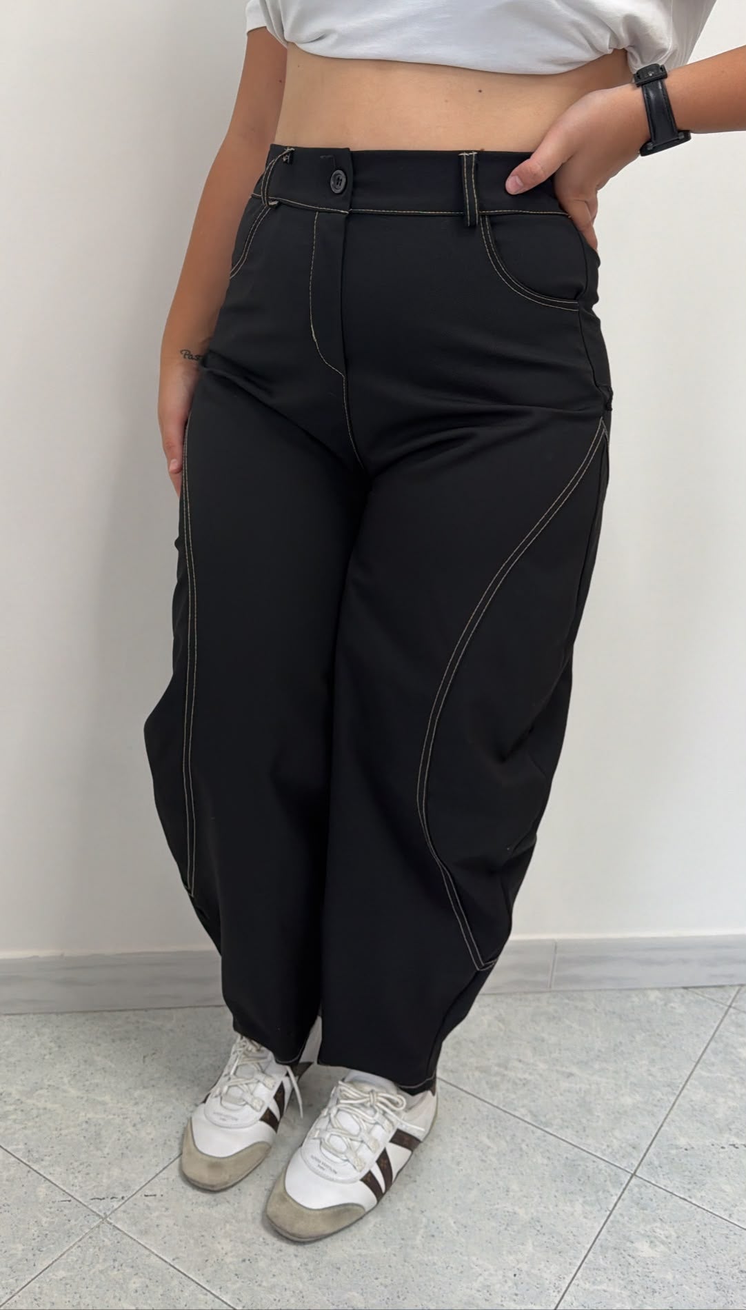 Pantalone Balloon Bordeaux con Cuciture